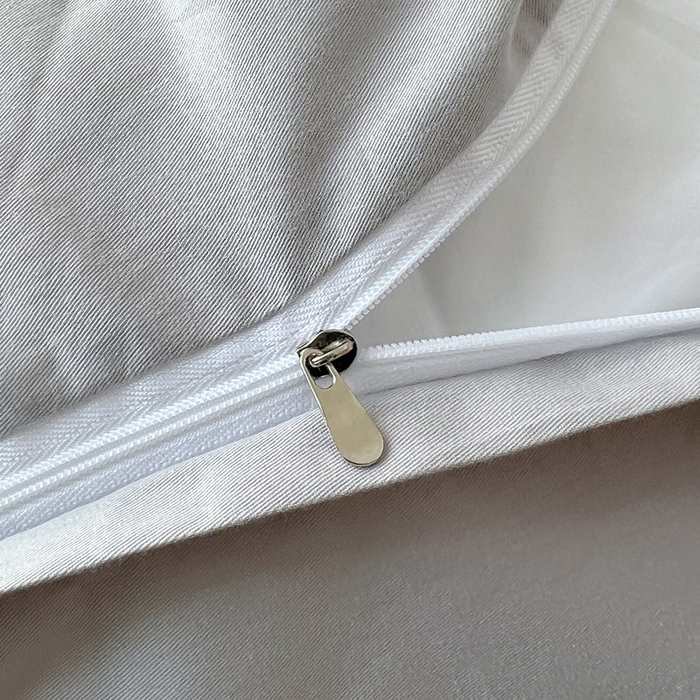 91家纺网 家纺一手货源 找家纺 漫调 2023新款40s喷气全棉小熊刺绣四件套 基础款小熊灰