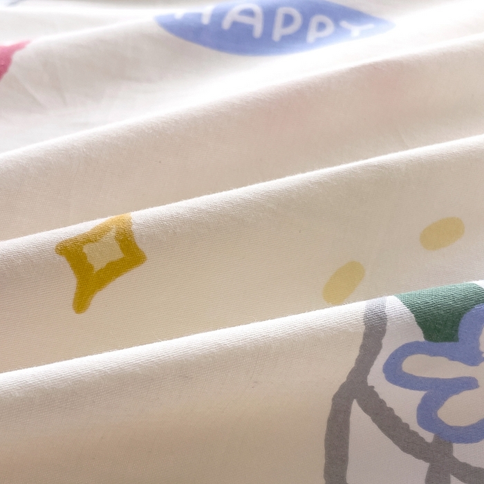 91家纺网 家纺一手货源 找家纺 翎盈家纺 2023新款纯棉全棉喷气印花柔软舒适枕套 草莓熊