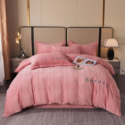 91家纺网 家纺一手货源 找家纺 （总）新款牛奶绒绣花款四件套系列 清仓价！