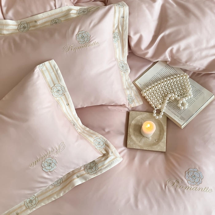 91家纺网 家纺一手货源 找家纺 MIU缪家居 2023新款邂逅系列100支全棉四件套  邂逅-粉色