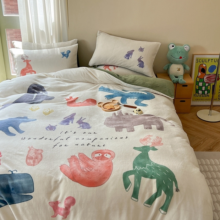 91家纺网 家纺一手货源 找家纺 （总）萝莉家纺 2023新款设计师款牛奶绒大版数码印花系列四件套