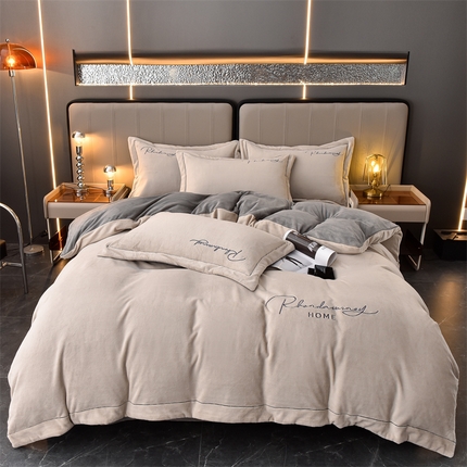 91家纺网 家纺一手货源 找家纺 笙意家纺 2025新款牛奶绒刺绣四件套-爱丁堡系列 爱丁堡-山灰＋中灰