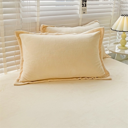 91家纺网 家纺一手货源 找家纺 （总）名兮-2023新款高克重牛奶绒枕套