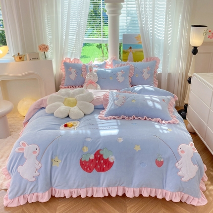 91家纺网 家纺一手货源 找家纺 （总）绒世界 2024新款牛奶绒摘星兔贴布绣牛奶绒四件套