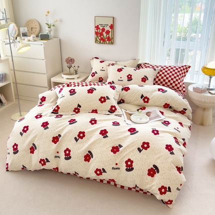 91家纺网 家纺一手货源 找家纺 （总）印季家纺 2024新款小清新碎花-混纺磨毛四件套