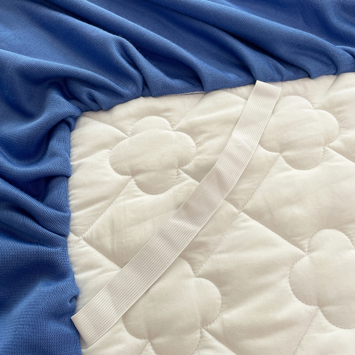 91家纺网 家纺一手货源 找家纺 梦舒羽 牛奶绒夹棉床裙床罩床单床盖床护垫套三件套 深海蓝