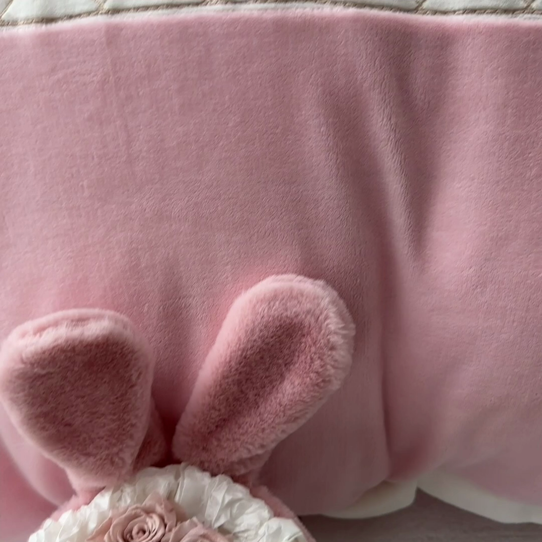 91家纺网 家纺一手货源 找家纺 （总）绒世界 2024秋冬高端刺绣菲曼牛奶绒四件套