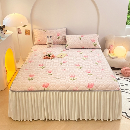 91家纺网 家纺一手货源 找家纺 圣比熊 牛奶绒夹棉床裙床罩床单床盖床护垫套三件套 郁金香