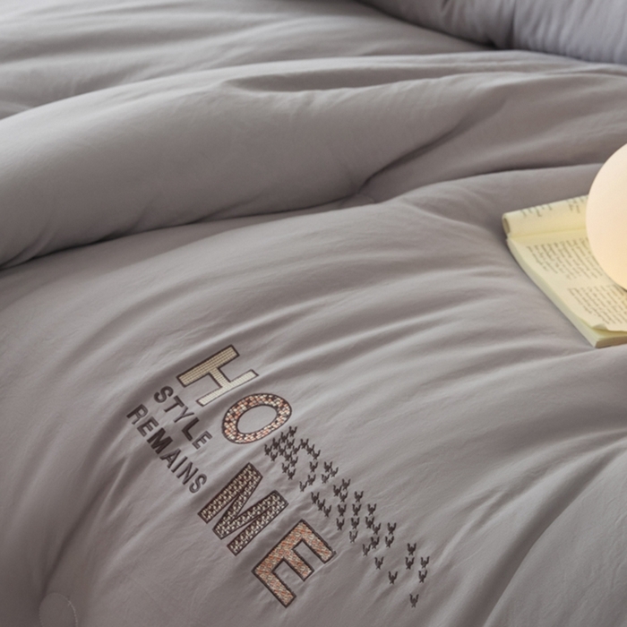 91家纺网 家纺一手货源 找家纺 瑞驰家纺 2023新款A类水洗棉科尔特大豆被系列（风格二） 科尔特-烟雨灰