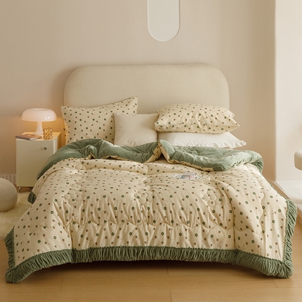 91家纺网 家纺一手货源 找家纺 有货 2023秋冬新款韩式全棉保暖一体被 小蜜蜂