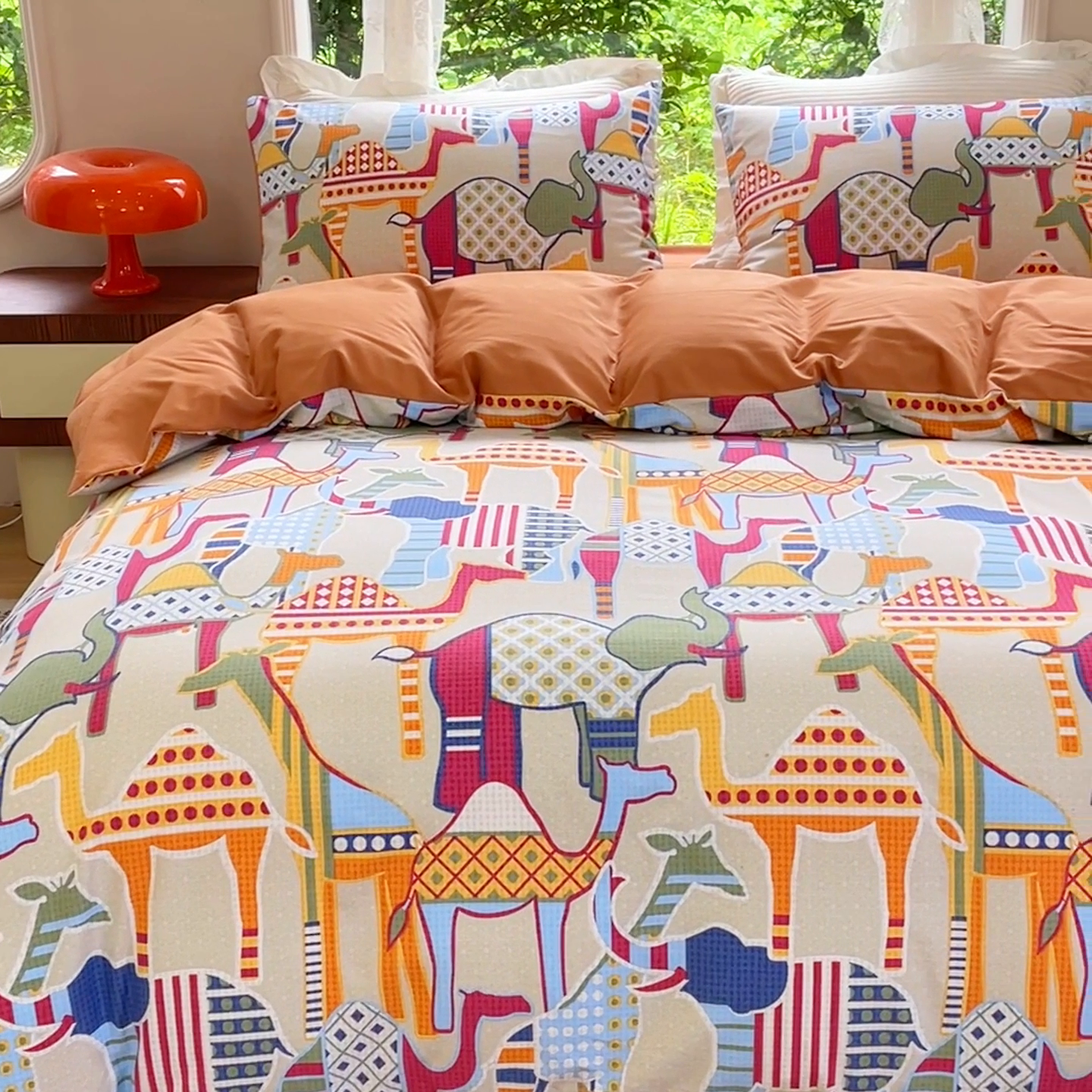 91家纺网 家纺一手货源 找家纺 感遇家纺 2023新款印花系列全棉生态磨毛加厚四件套 奇妙世界