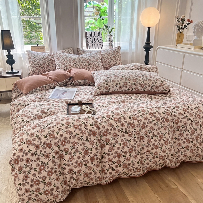 91家纺网 家纺一手货源 找家纺 妖妖家纺 2023新款有氧提花小竺棉印花四件套 花香菲菲