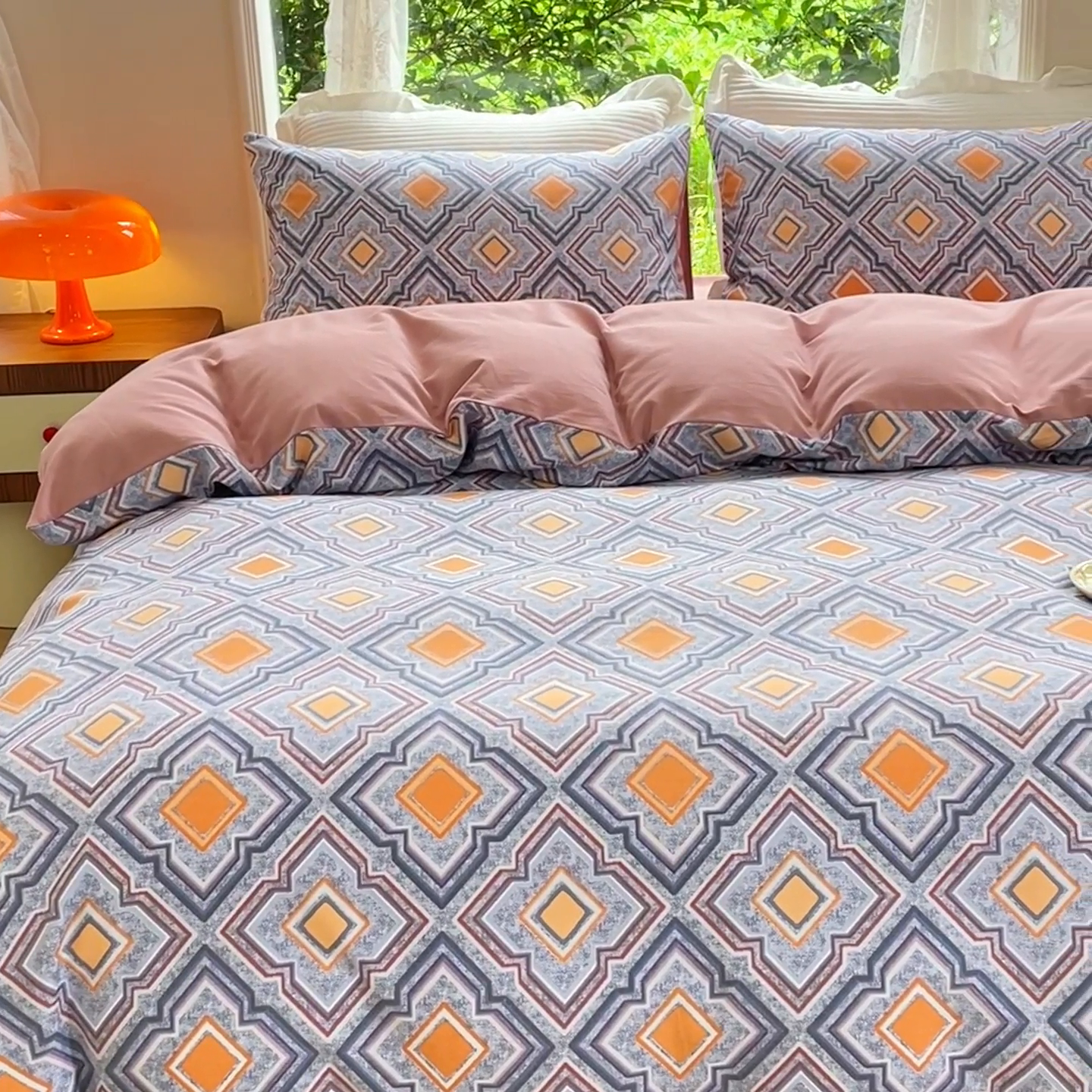 91家纺网 家纺一手货源 找家纺 感遇家纺 2023新款印花系列全棉生态磨毛加厚四件套 春桃粉