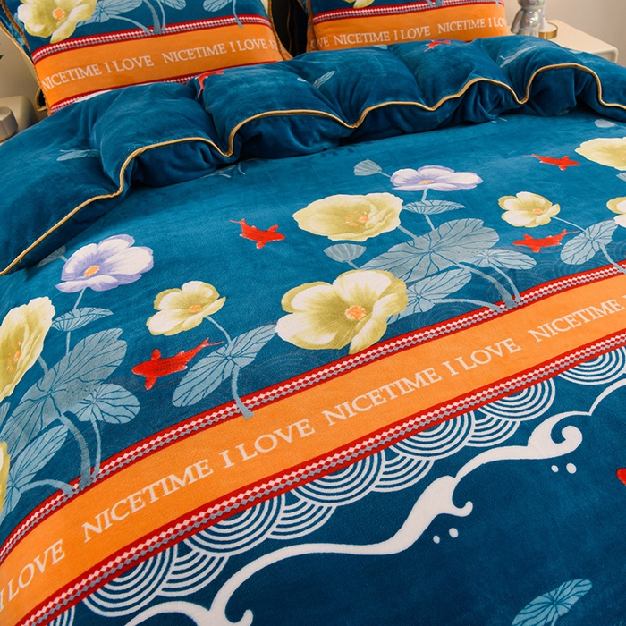 91家纺网 家纺一手货源 找家纺 金柚子 2024新款加厚牛奶绒四件套 荷塘月色