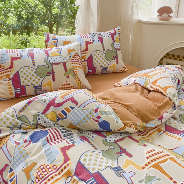 91家纺网 家纺一手货源 找家纺 感遇家纺 2023新款印花系列全棉生态磨毛加厚四件套 奇妙世界