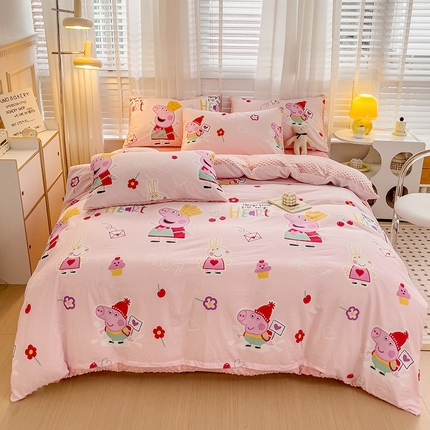 91家纺网 家纺一手货源 找家纺 （总）梦家居 2023新款正版小猪佩奇授权加安抚豆豆绒被套