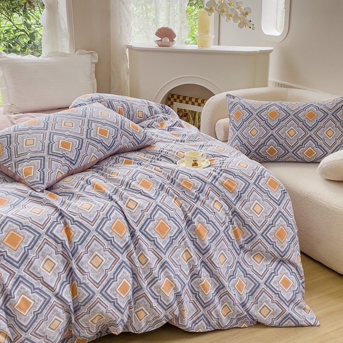 91家纺网 家纺一手货源 找家纺 感遇家纺 2023新款印花系列全棉生态磨毛加厚四件套 春桃粉