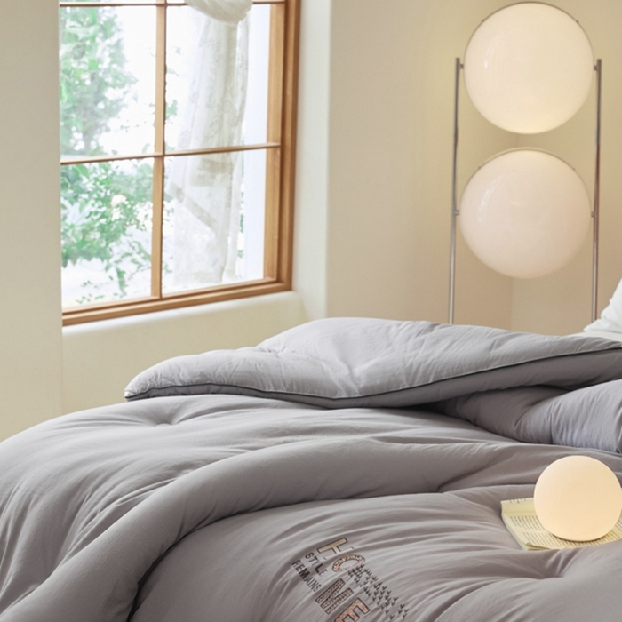 91家纺网 家纺一手货源 找家纺 瑞驰家纺 2023新款A类水洗棉科尔特大豆被系列（风格二） 科尔特-烟雨灰