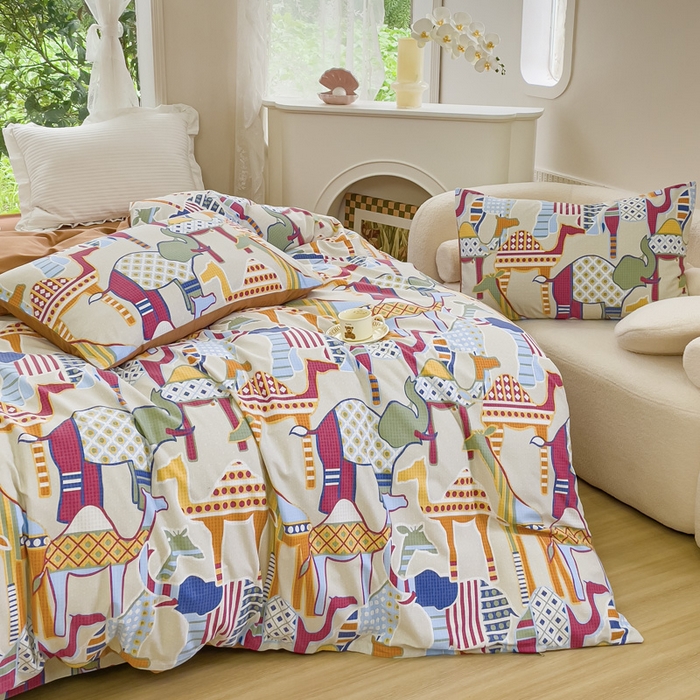 91家纺网 家纺一手货源 找家纺 感遇家纺 2023新款印花系列全棉生态磨毛加厚四件套 奇妙世界