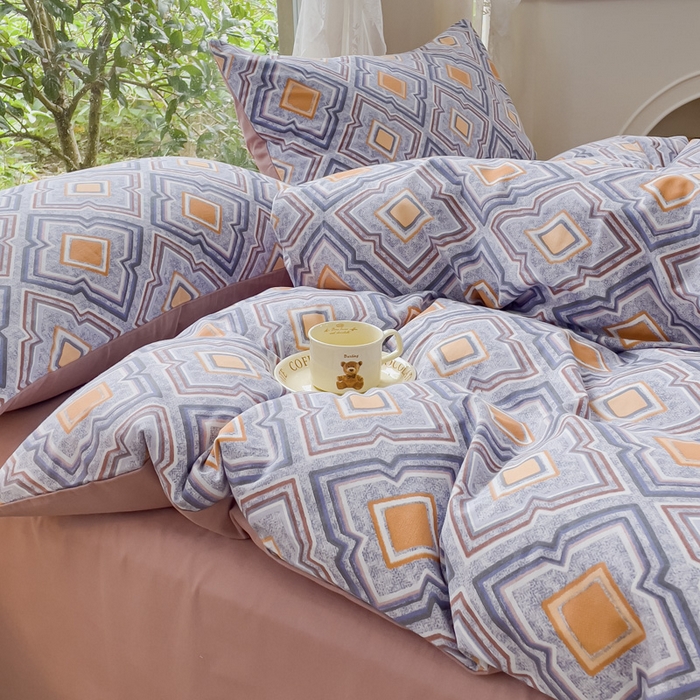 91家纺网 家纺一手货源 找家纺 感遇家纺 2023新款印花系列全棉生态磨毛加厚四件套 春桃粉