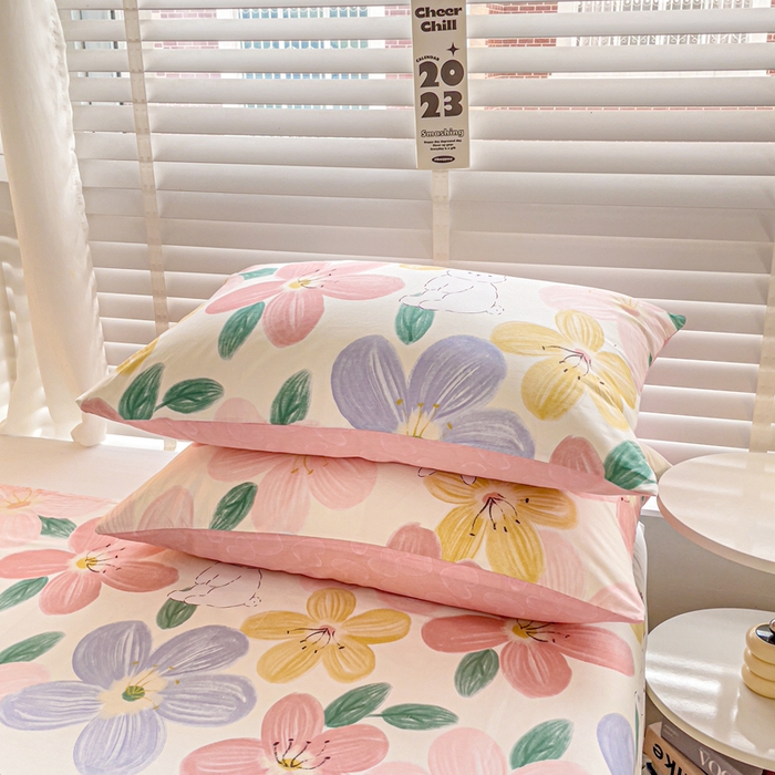 91家纺网 家纺一手货源 找家纺 名兮家居 2023新款全棉简约印花枕套 花甜粉