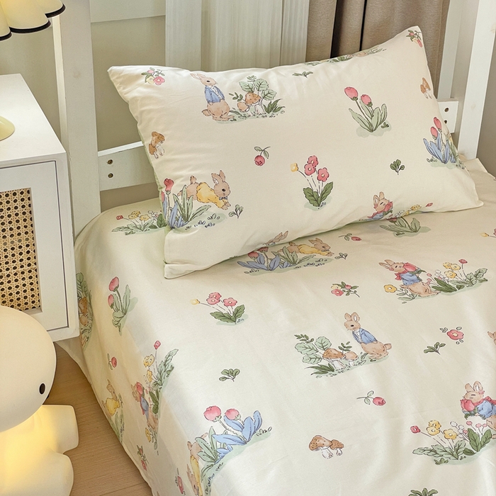 91家纺网 家纺一手货源 找家纺 名兮家居 2023新款全棉简约印花枕套 蘑菇小兔