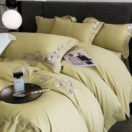 91家纺网 家纺一手货源 找家纺 （总）玖玖爱 2023新款120支超柔长绒棉磨毛绣花四件套-花开怡然系列