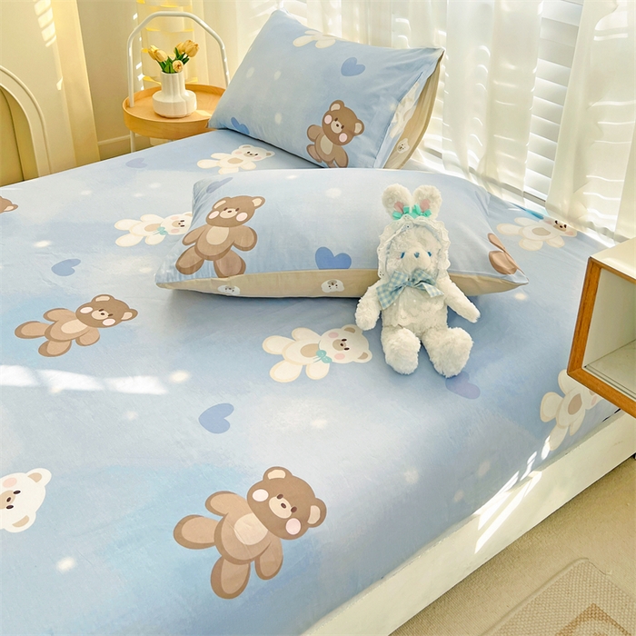 91家纺网 家纺一手货源 找家纺 名兮家居 2023新款全棉简约印花枕套 抱抱熊