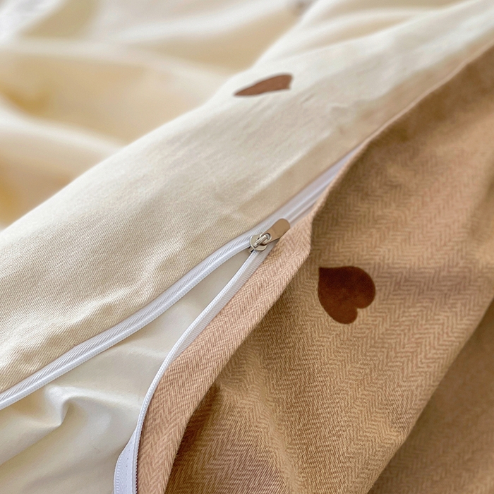 91家纺网 家纺一手货源 找家纺 田野 2023新款全棉加厚活性磨毛四件套 幸运日