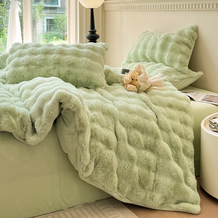 91家纺网 家纺一手货源 找家纺 慕尚 2025新款480g加厚兔毛绒兔兔绒四件套 薇妮抹茶