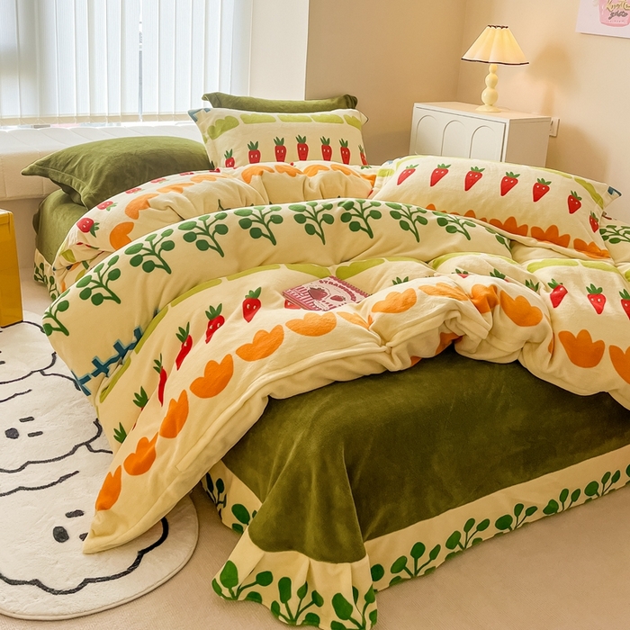 91家纺网 家纺一手货源 找家纺 呗旺鹿 2023新款高克重印花牛奶绒四件套直播 森林派对