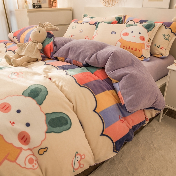 91家纺网 家纺一手货源 找家纺 丝羽坊 2023新款加厚小清新牛奶绒印花四件套单被套 彩虹兔