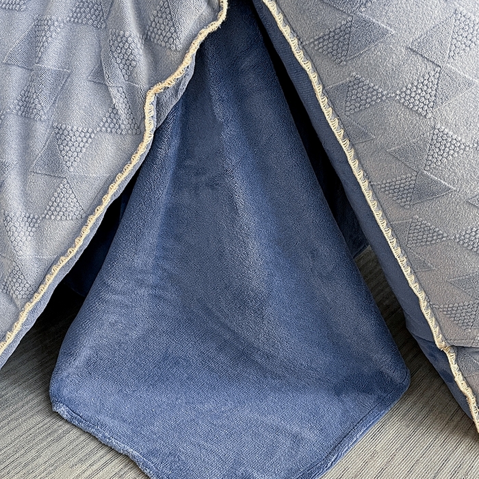 91家纺网 家纺一手货源 找家纺 澳梵 2023新款雕花牛奶绒贝壳边工艺四件套 威廉-雾霾蓝