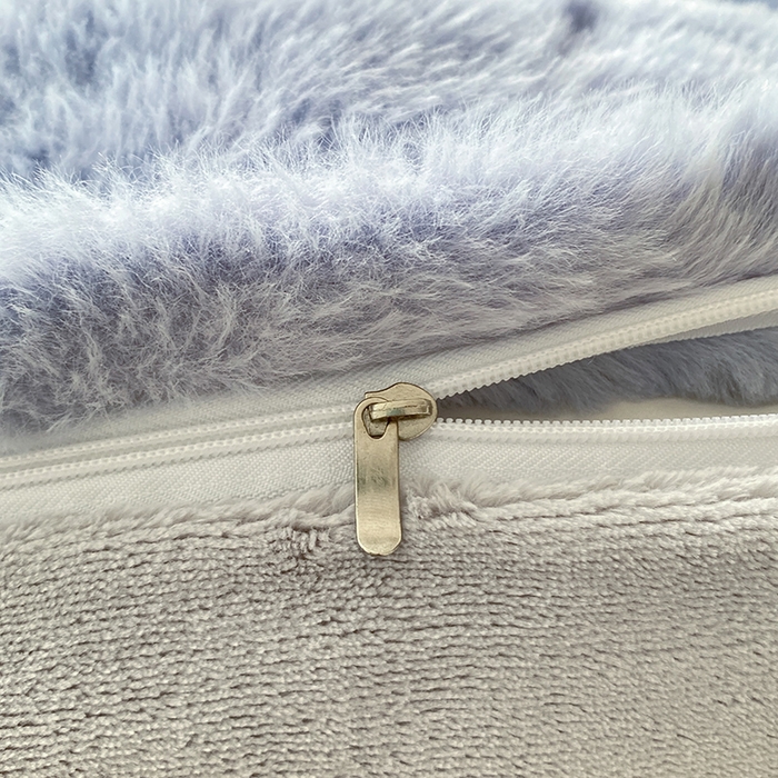 91家纺网 家纺一手货源 找家纺 澳梵 2023新款【山茶花】小香风刺绣兔兔绒牛奶绒四件 山茶花-雾霾蓝