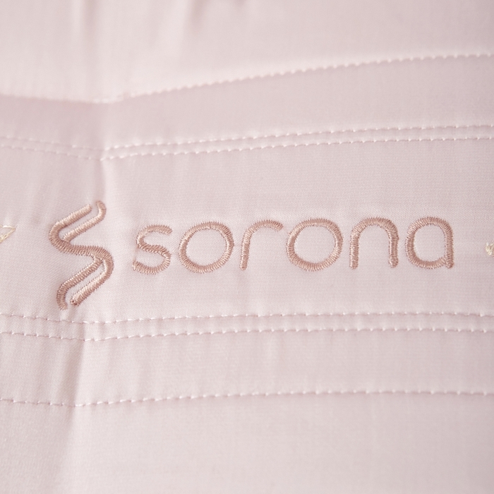 91家纺网 家纺一手货源 找家纺 拾光枕芯 2023新款米丝弹索罗娜杜邦枕头枕芯 杜邦枕豆沙色