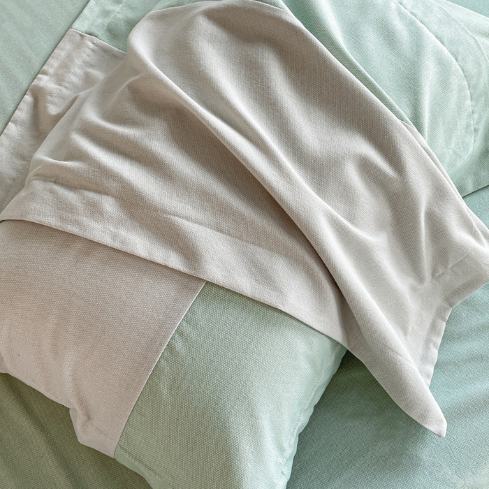 91家纺网 家纺一手货源 找家纺 金麦 2023新款全棉磨毛原棉宽边刺绣四件套系列-梦娜 梦娜-冰川灰