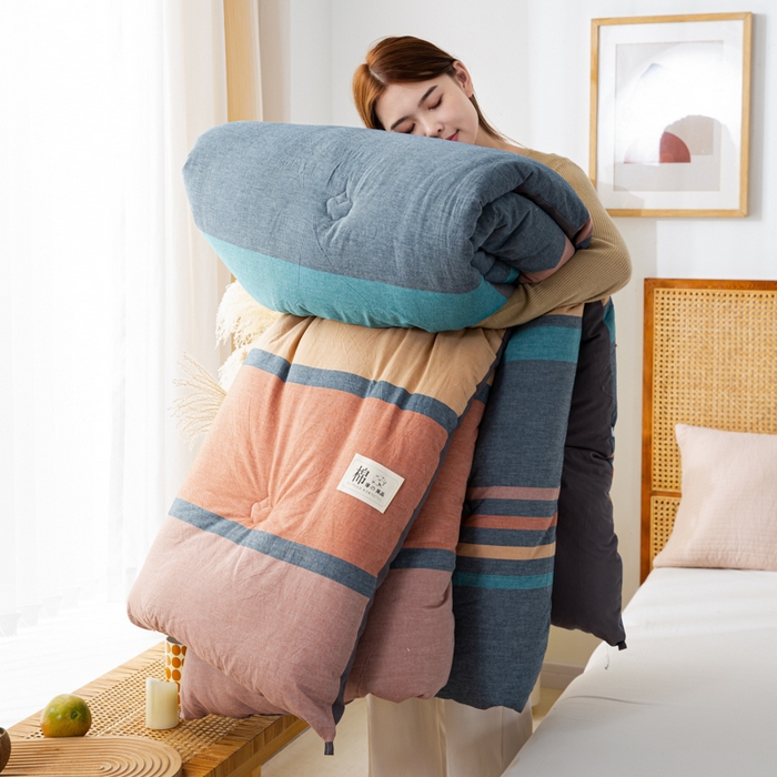 91家纺网 家纺一手货源 找家纺 鸣升 23新款无印风全棉花被色织水洗棉100%冬被子被芯 希尔威亚兰