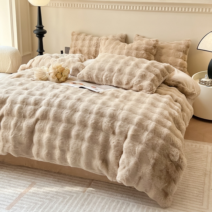 91家纺网 家纺一手货源 找家纺 慕尚 2025新款480g加厚兔毛绒兔兔绒四件套 薇妮卡其