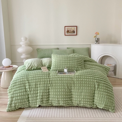 91家纺网 家纺一手货源 找家纺 喜梦缘 2025新款A类兔毛绒四件套 泡芙格-绿