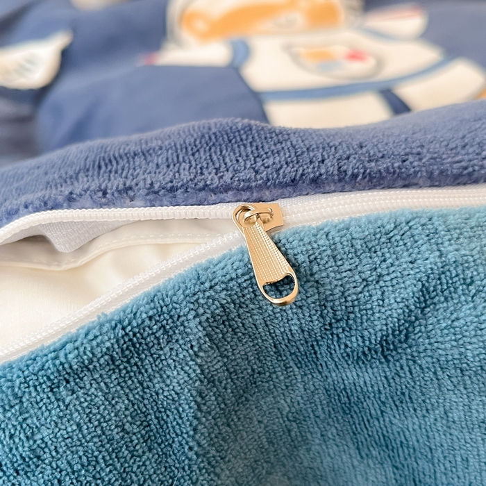 91家纺网 家纺一手货源 找家纺 丝羽坊 2023新款加厚小清新牛奶绒印花四件套单被套 漫游太空