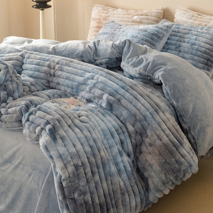 91家纺网 家纺一手货源 找家纺 山茶家纺 2023新款纯色高克重兔毛绒牛奶绒四件套 兔绒蓝