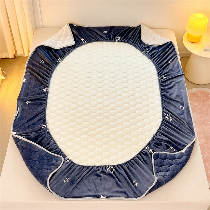 91家纺网 家纺一手货源 找家纺 梦舒羽 2025新款牛奶绒夹棉床笠床罩床单床盖床护垫套三件套 月色