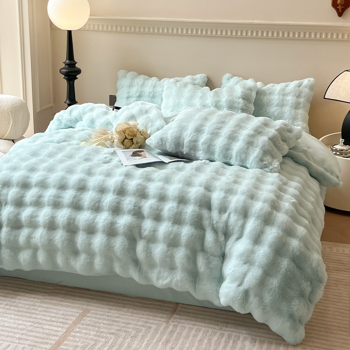 91家纺网 家纺一手货源 找家纺 慕尚 2025新款480g加厚兔毛绒兔兔绒四件套 薇妮蔚蓝