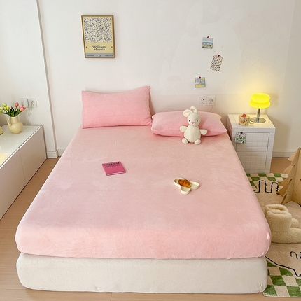 91家纺网 家纺一手货源 找家纺 （总）三朵 2023年新款秋冬牛奶绒床笠