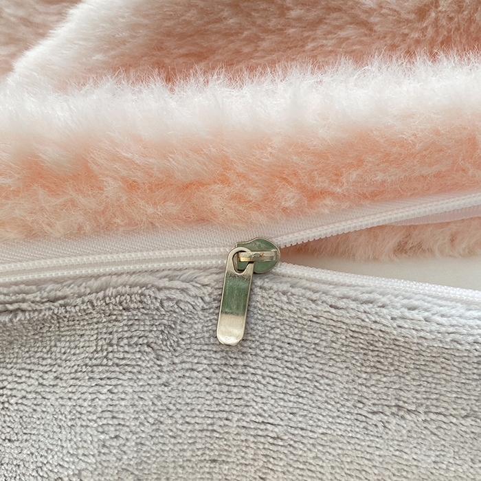 91家纺网 家纺一手货源 找家纺 澳梵 2023新款【山茶花】小香风刺绣兔兔绒牛奶绒四件 山茶花-粉灰