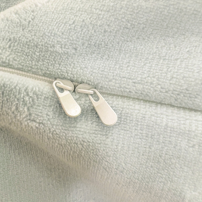 91家纺网 家纺一手货源 找家纺 蜜柚 2024新款暖阳绒牛奶绒贴标贝壳边四件套 花语粉蓝