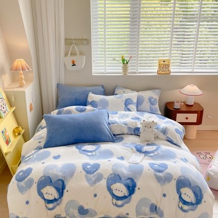 91家纺网 家纺一手货源 找家纺 （总）三朵 2023新款牛奶绒小清新系列四件套