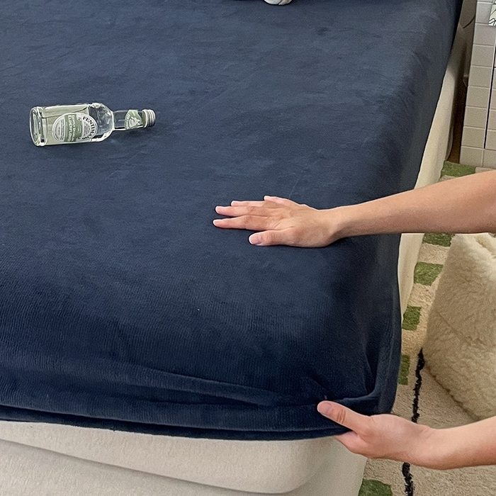 91家纺网 家纺一手货源 找家纺 （总）三朵 2023年新款秋冬牛奶绒床笠