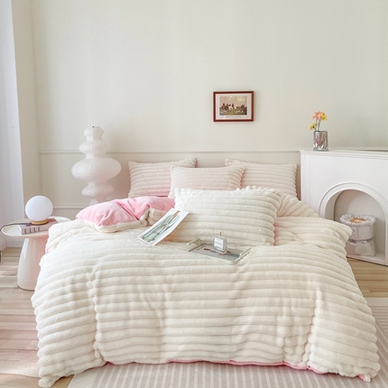 91家纺网 家纺一手货源 找家纺 喜梦缘 2025新款A类兔毛绒四件套 波浪-白+粉