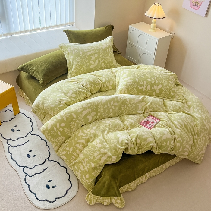 91家纺网 家纺一手货源 找家纺 呗旺鹿 2023新款高克重印花牛奶绒四件套直播 锦瑟